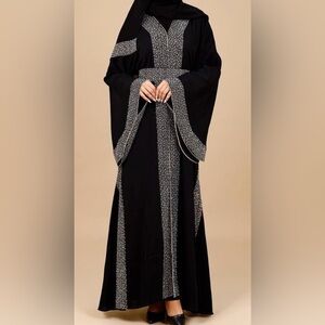 Elegant Abaya dress with shawl